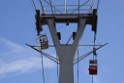 Koelner Seilbahn Gondel blieb haengen Koeln Linksrheinisch P026